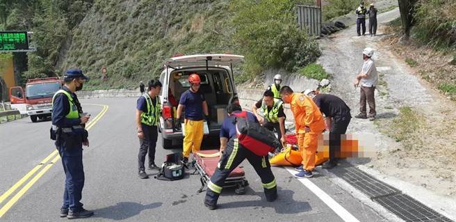 英籍男骑单车诡异摔落中横深谷亡，竟是潜舰国造工程师。(中时资料库)