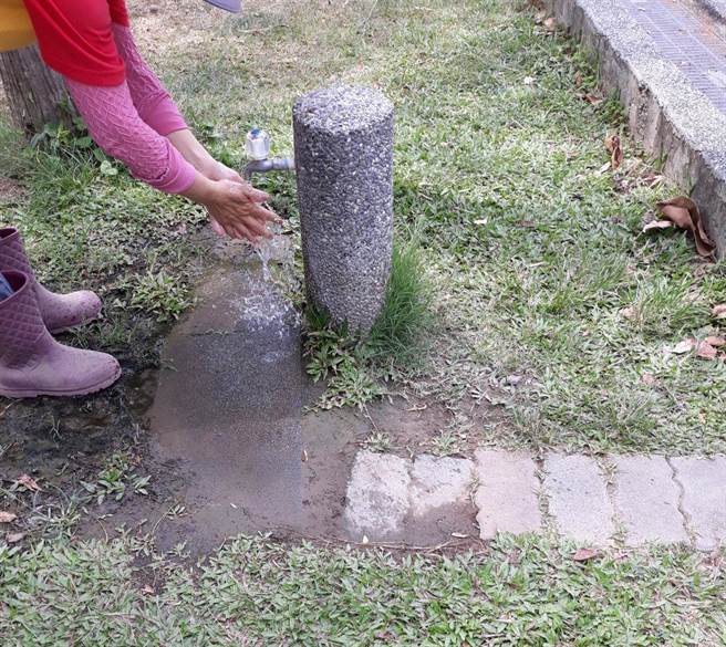 台南市76座大型公园关闭公厕以外水龙头执行节水。（台南市工务局提供／曹婷婷台南传真）
