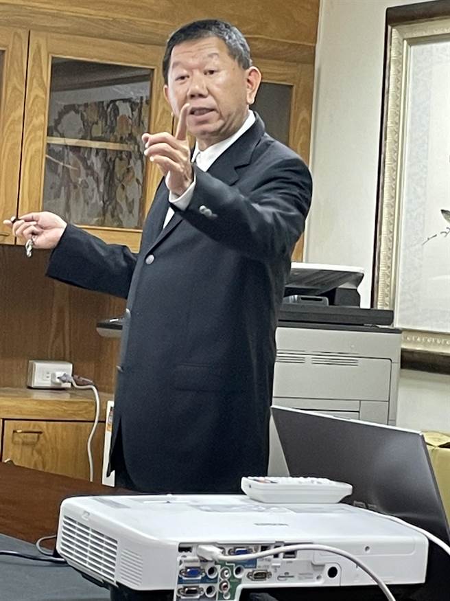 检调侦办前生技股王康友-KY掏空、炒股案，发现大陆房地产大亨王命亮、前康友董事长黄文烈2人，于2018年9、10月指示康友现任董事长陈民郎（如图）等人炒作康友。（资料照，杜蕙蓉摄）