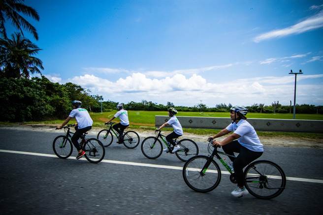 云朗以在地创生、低碳旅游的方式推出3条单车路线。（云朗提供）