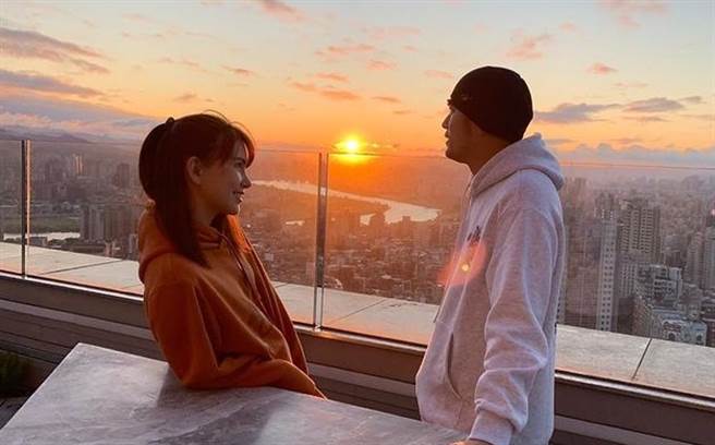 周杰伦一家四口十分幸福美满。(图/翻摄自周杰伦IG)