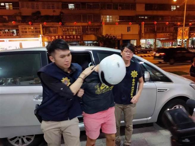 台南殯儀館行刑式開槍狙殺殯葬業者，郭姓兇嫌認罪判無期徒刑。(中時資料庫)