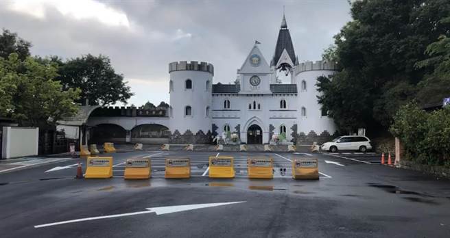 清境山区下大雨，地面犹见水渍。（仁爱警分局提供／廖志晃南投传真）