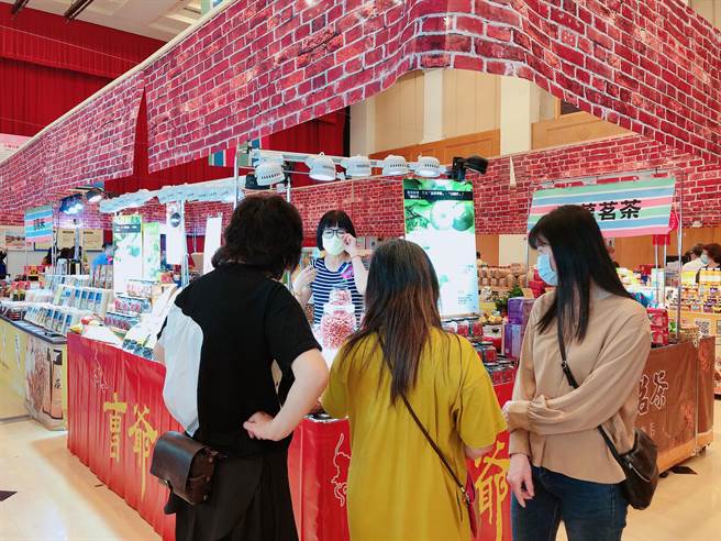 台中市中友百货从4月22日至5月10举行「金门暨宝岛物产展」。（读者提供／张妍溱台中传真）