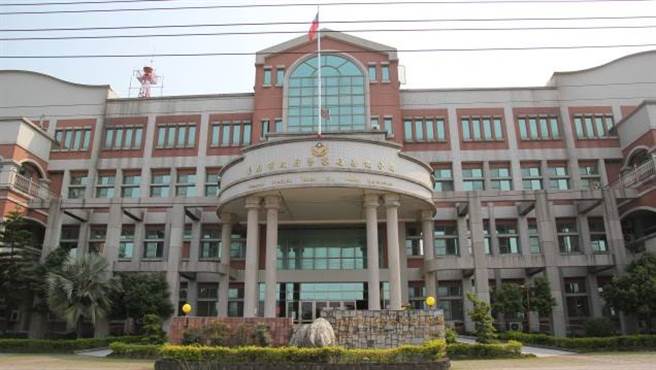 台南善化發生槍擊慘案，一對男女頭部中彈陳屍民宅。(翻攝自善化分局臉書專頁)