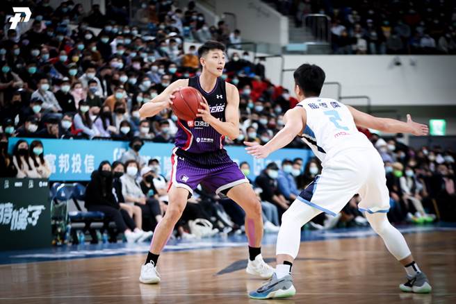 惊传婚外情被抓包的潘冠翰，目前已经被攻城狮开除了。(PLG提供)