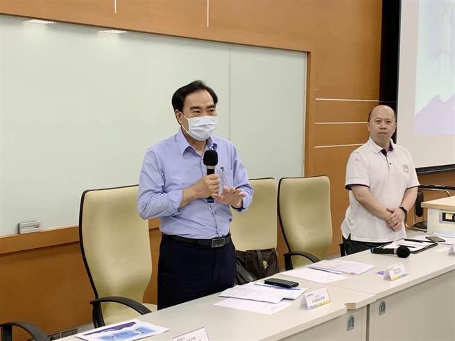 经济部今天发布，台盐董事长遗缺由现任嘉义县副县长吴容辉接任。(图：吕妍庭摄)