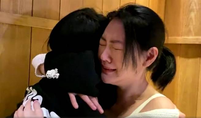 小S未受邀當蔡依林演唱會嘉賓竟「氣哭」。(圖/ 摘自小S 徐熙娣臉書)