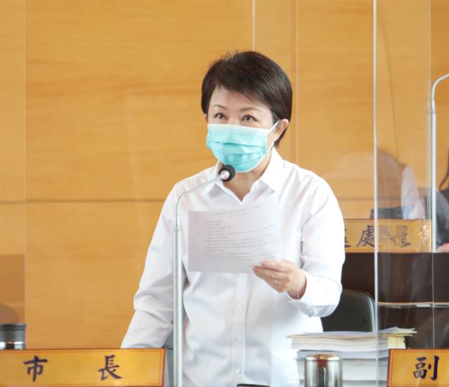 台中市長盧秀燕強調，台中空汙將越來越嚴重，她將堅決守護市民健康與權益。(陳世宗攝)