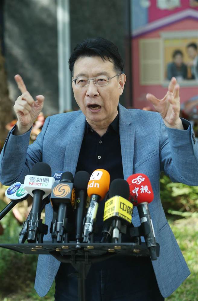 资深媒体人赵少康（见图）26日召开记者会痛批，谢长廷太可恶了。(陈怡诚摄)
