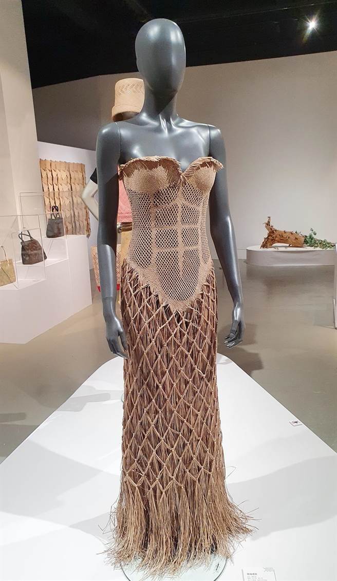 台中市纤维工艺博物馆年度主题展「2021台湾蔺草工艺大展」登场，将展至9月12日。（台中市文化局提供／陈淑芬台中传真）