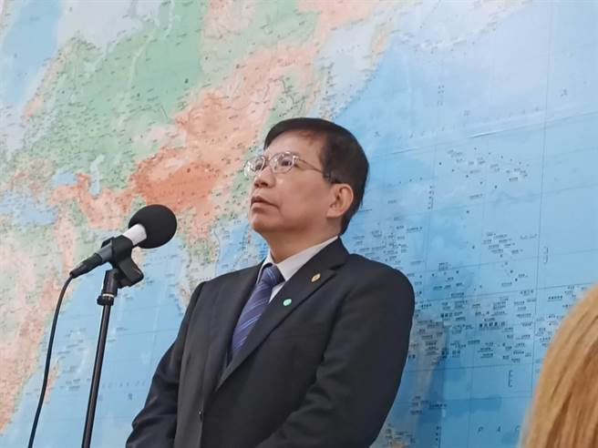 交通部长王国材(简立欣摄)