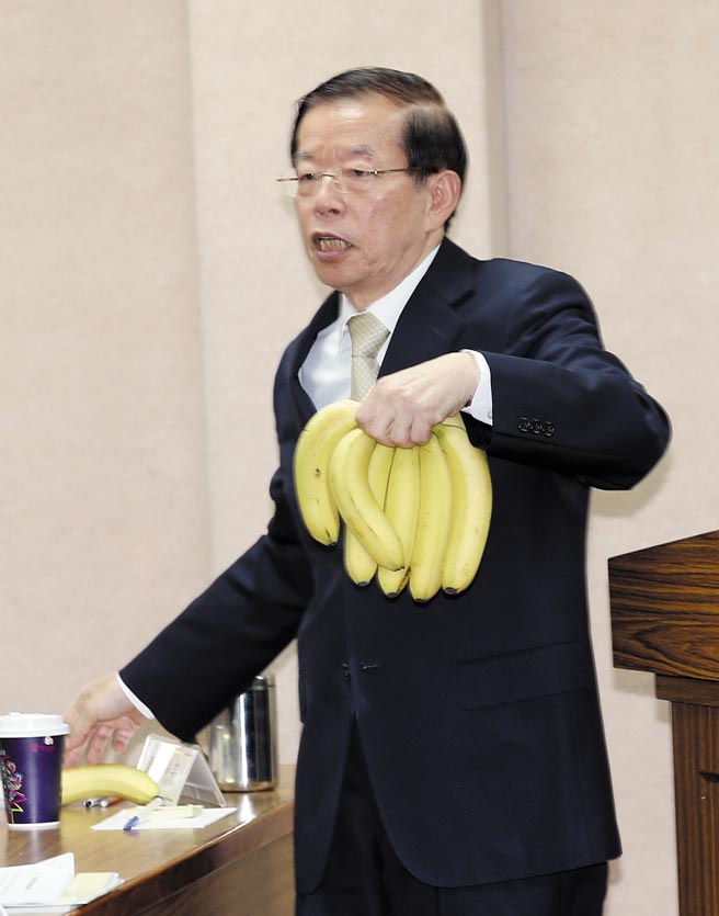 驻日代表谢长廷说台湾也排核废水，被蓝营检举散播假讯息。（本报资料照片）