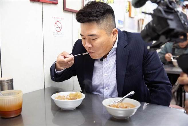 顏宽恒发愿要减肥成功。(资料照／取自顏宽恒脸书)