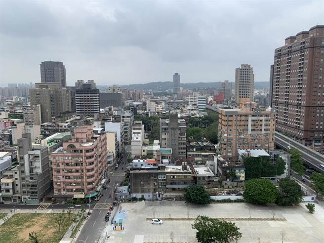 新竹市锦华停车场将于5月1日重新启用，届时可在闹区提供270格汽车位。（陈育贤摄）