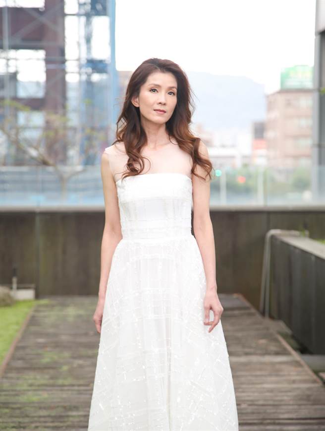 叶全真为宣传《恋爱是科学》受访。（陈俊吉摄）