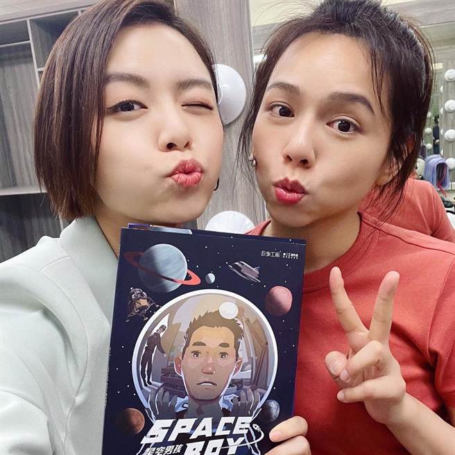 宋芸桦力挺好姐妹夏于乔主演的舞台剧。（故事工厂提供）