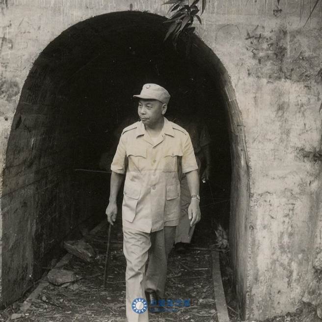 近日台湾正逢大旱，江启臣提起经国先生对台湾水利的贡献。（图／摘自江启臣脸书）