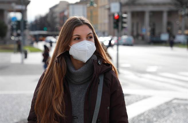 4／28起冥王星开始逆行，变种病毒、天灾（缺水和地震）和人为灾难部份应特别注意。（图／Shutterstock）