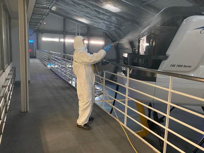 华航园区持续加强消毒作业及增加清洁消毒频率。（华航提供）