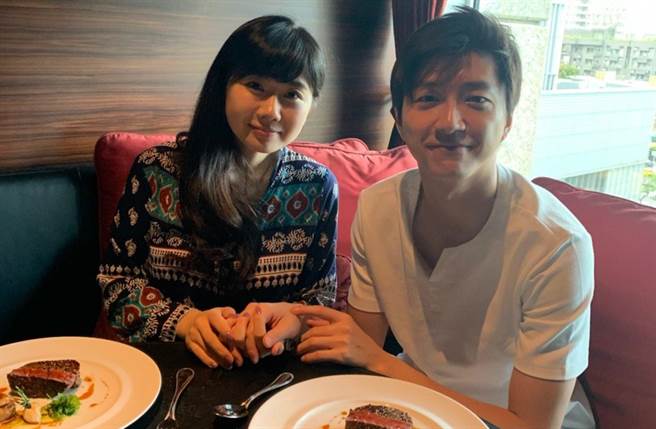 福原愛鬧婚變，被前眾議員金子惠美質疑酸嗆。(翻攝自江宏傑微博)

