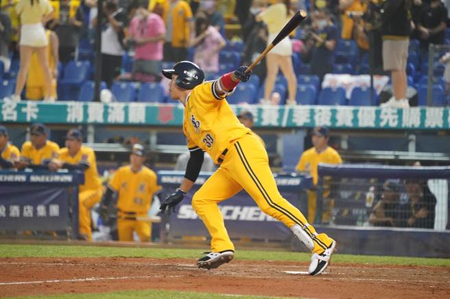 中信兄弟詹子贤单场4打点。（中信兄弟提供）