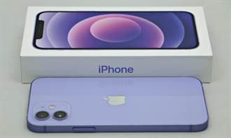 [開箱]紫色iPhone 12來了 色調濃郁與前代風格大不同