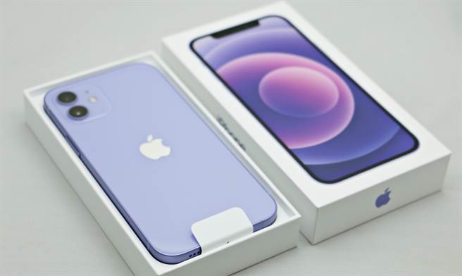 開箱 紫色iphone 12來了色調濃郁與前代風格大不同 瑪麗亞財經網