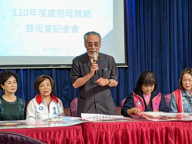 资深艺人田文仲。（曹明正摄）