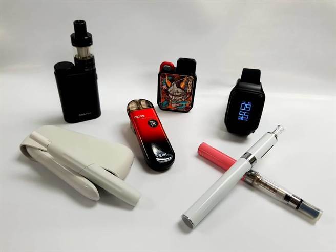新北电子烟加热菸自治条例三读 全面禁卖。（新北市卫生局提供／叶德正新北传真）