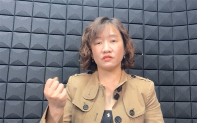 王淺秋表示，國民黨有內鬥內行，外鬥外行的特性，總要先搶好位置分好利益後才願意一起打江山。(攝影/李宗澤)