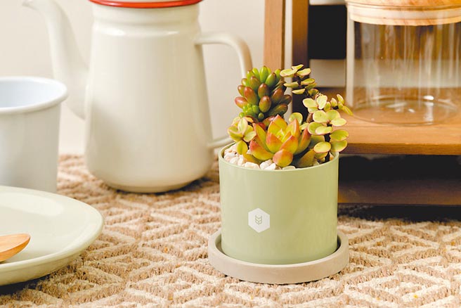 有肉母亲节礼盒「真心美GEM of MAY」，提供客制化服务。（有肉提供）