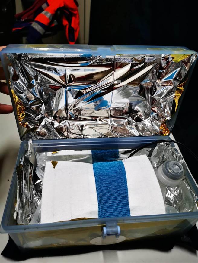 芦竹消防分队自制可以帮助低体温患者的装备。（姜霏翻摄）