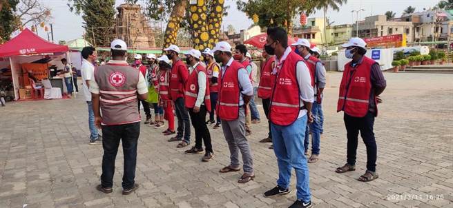 全球新冠肺炎疫情持續延燒，印度確診人數迄今逼近1800萬人。（台灣紅十字會提供／林良齊台北傳真）