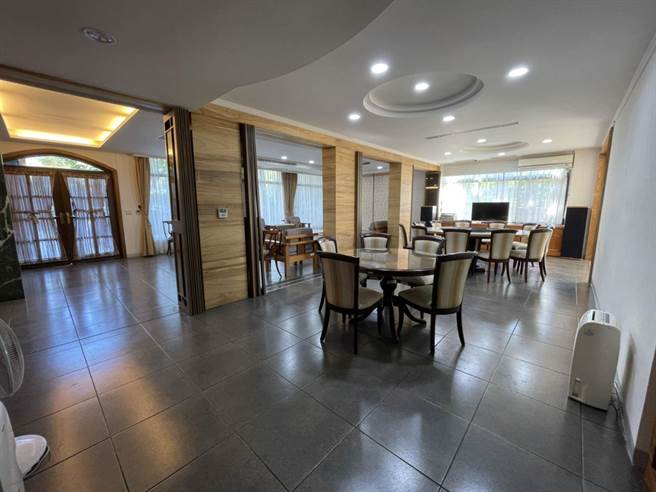 高雄巿長官邸。（高巿府提供／曹明正高雄傳真）