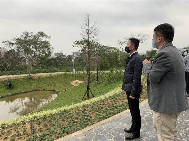 新竹市第1座环保自然葬园区「咏生树」3月底开园，开放仅1个月已有108人申请，达年使用目标数51％。（陈育贤摄）