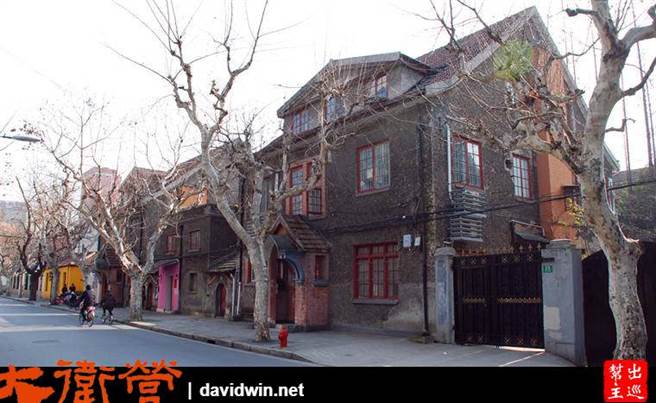 到了冬天呈现萧瑟美感的上海桃江路。（作者提供）