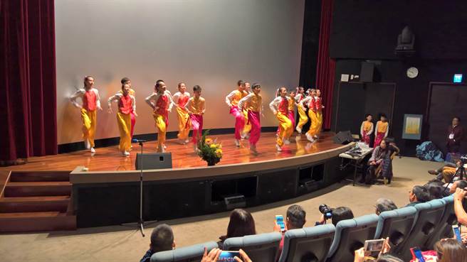 台北市孔庙明伦堂是国内唯一4D剧院，2011年斥资2112万打造，至今已花费超过9千万公帑，却沦为蚊子馆。（摘自台北市孔庙管理委员会官网）