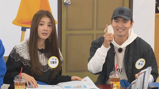 李施昤（左）和李陣郁上《RM》展現超強戰鬥力。（中天綜合台提供）