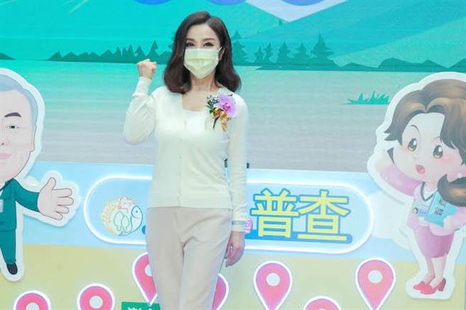 陈美凤今出席活动。（粘耿豪摄）