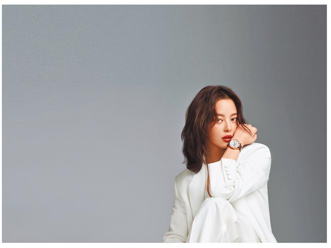 在《如懿传》饰演嘉妃、在《庆余年》扮演海棠朵朵的辛芷蕾，受邀成为万宝龙品牌大使。（Montblanc提供）