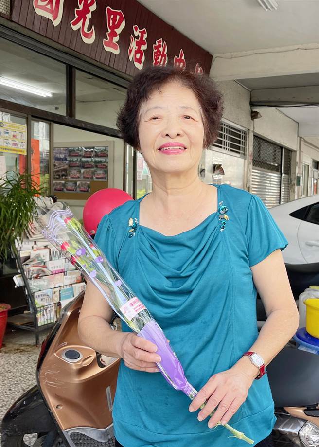 78岁林刘贵媛获选模范母亲代表。（市议员邱素贞提供／陈淑芬台中传真）