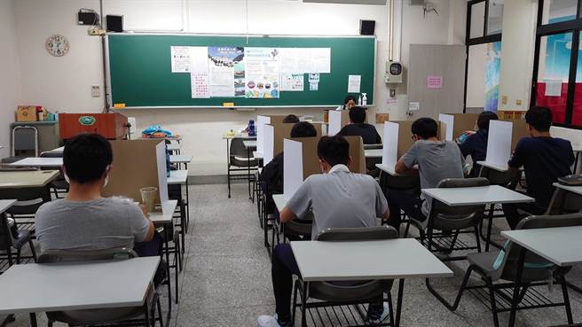今年四技二专及二技统测今天结束。（教育部提供／林志成台北传真）