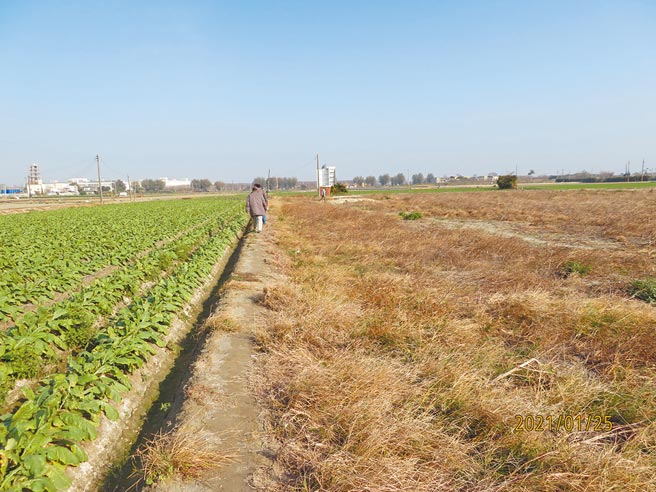 彰化县疑似遗址的崙脚寮，位于草湖南方2.8公里处，有採集到夹砂陶、瓷器和硬陶等文化遗物。（彰化县文化局提供／吴敏菁彰化传真）
