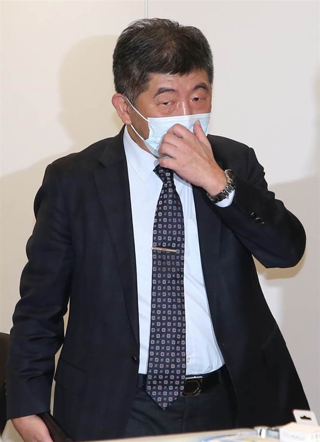 陈时中表示诺富特群聚是社区感染边缘。（赵双杰摄）
