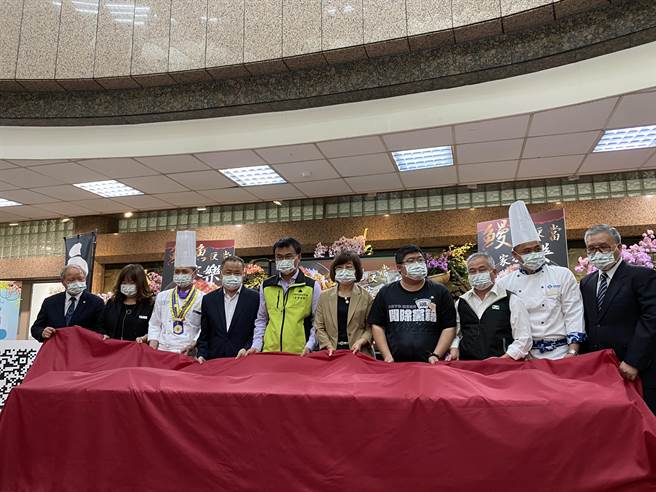 农委会今(3)日举办「鳗鱼家家乐」国产鳗鱼推广记者会。（李柏澔摄）