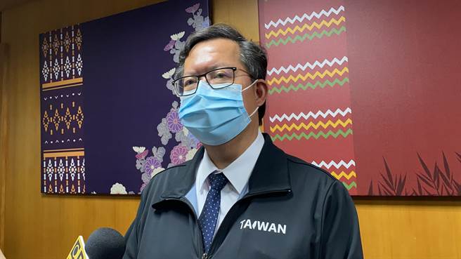 桃園市長鄭文燦對此表示，華航諾富特飯店方艙分流管理上有無缺失，要由中央流行疫情指揮中心會同民航局和華航去檢討，重新啟用前也應重新檢視。(蔡依珍攝)