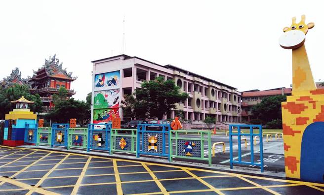 屏东市唐荣国小被教育处要求逐年减班，引来师生热议。（林和生摄）