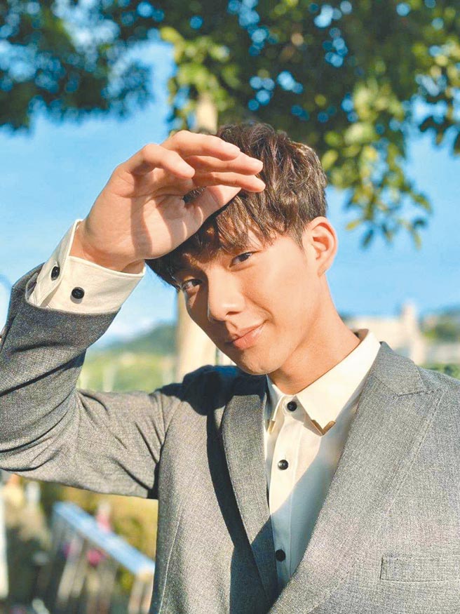 吴念轩日前曾到诺富特饭店拍摄取景，被列为自主健康管理对象。（摘自脸书）