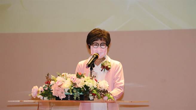 护理部明金莲主任致词。（北荣提供）